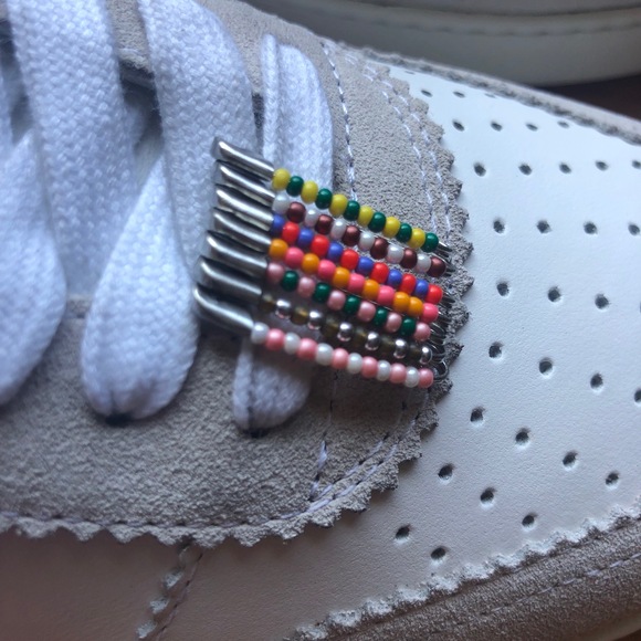 Loeffler Randall Keeley Low Top Sneakers W Size 9 White Grey Beaded Safety Pins - Picture 15 of 16
